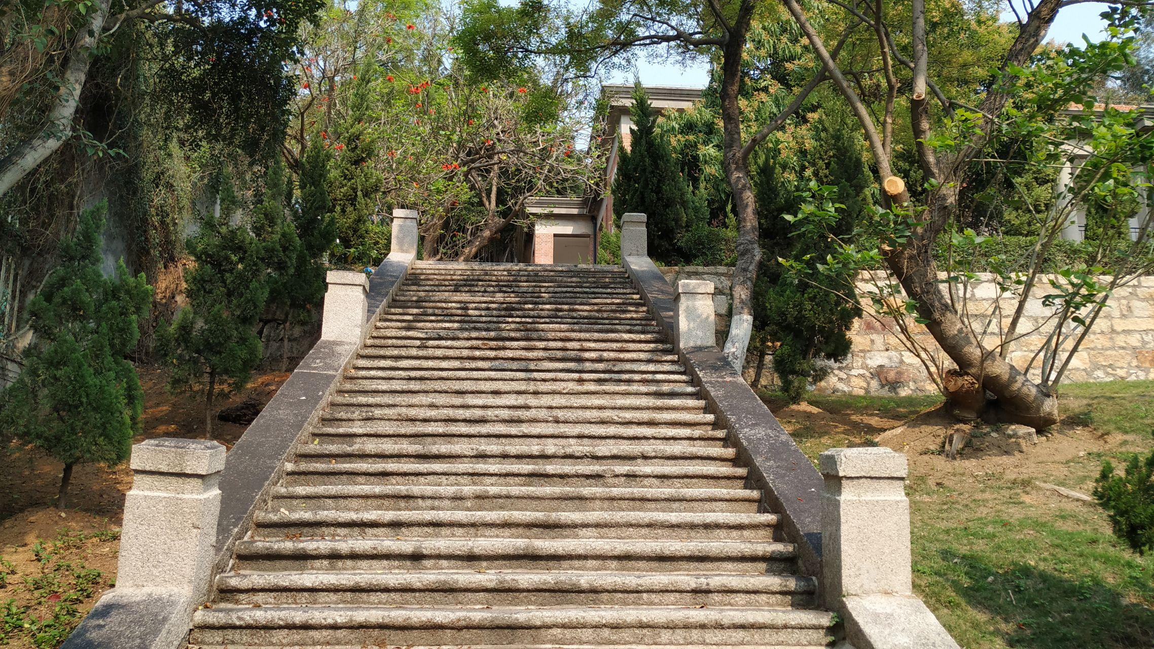 厦门鼓浪屿旅游攻略_鼓浪屿最新旅游线路攻略_鼓浪屿船票儿童票说明