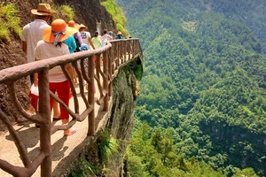 白水洋旅行攻略_白水洋旅游费用多少钱_白水洋游记