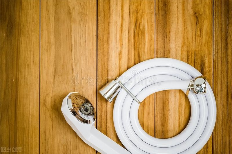 热水器维修_淋浴喷头漏水维修方法_如何修复淋浴喷头漏水