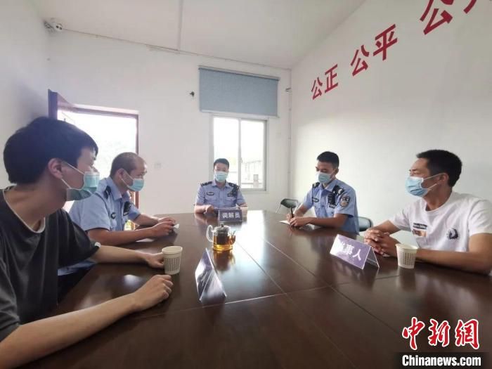 屏南旅游十大景点_屏南白水洋鸳鸯溪景区旅游安全_屏南白水洋警务室游客服务